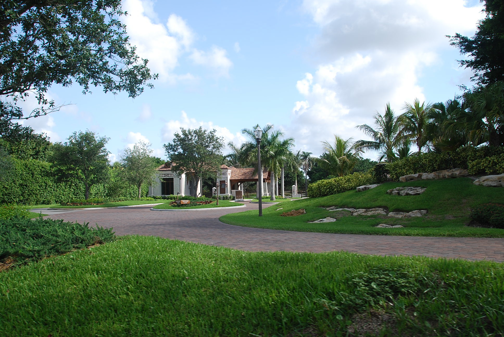 Le Lac Homes Boca Raton Luxury Real Estate